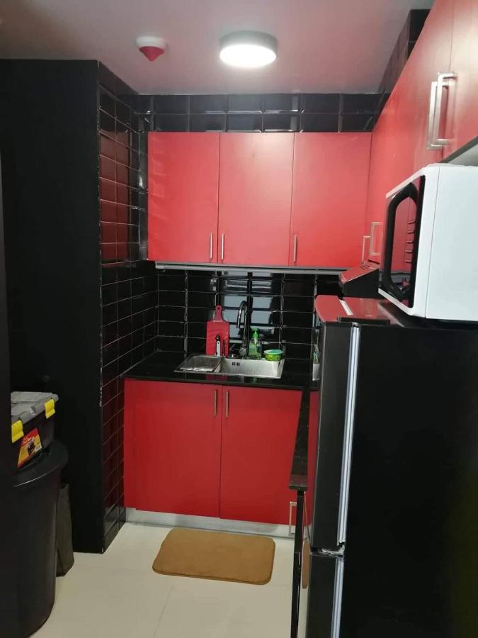 Cubao Manhattan Heights Unit 11Pq Tower B, 1Br Ciudad Quezon Exterior foto