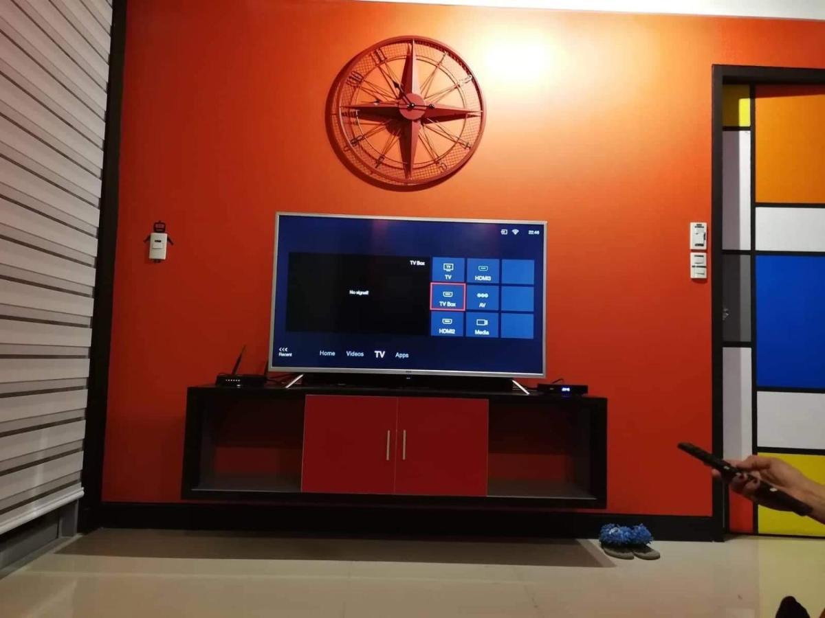 Cubao Manhattan Heights Unit 11Pq Tower B, 1Br Ciudad Quezon Exterior foto