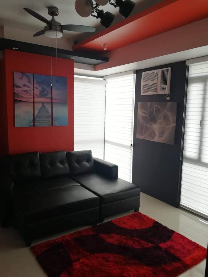 Cubao Manhattan Heights Unit 11Pq Tower B, 1Br Ciudad Quezon Exterior foto